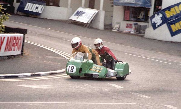 1984 TT Practice - Quarterbrige - David Hall is the passenger