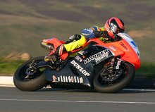 Thumbnail of Ryan Farquhar rounds the Bungalow during practice for the TT in 2008