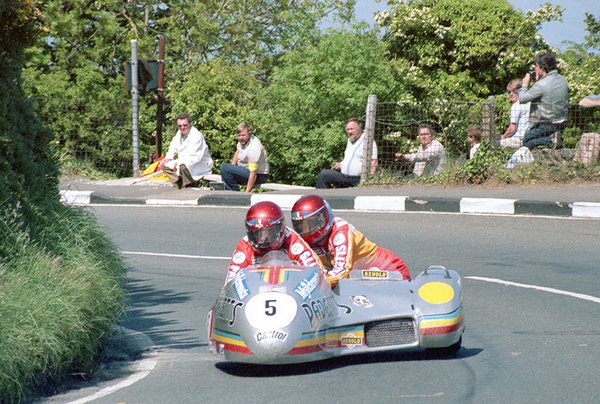 1985 Sidecar Race A - Waterworks - Julia Bingham in the chair