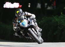 Thumbnail of TAS Suzuki's Bruce Anstey on his way to victory in the second Relentless Supersport TT in 2008