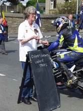 Thumbnail of Waiting for the Start of the Junior TT 2002