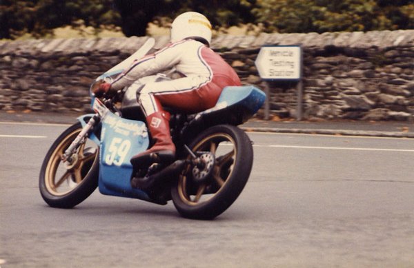 Approaching Braddan Bridge Newcomers Junior 1982