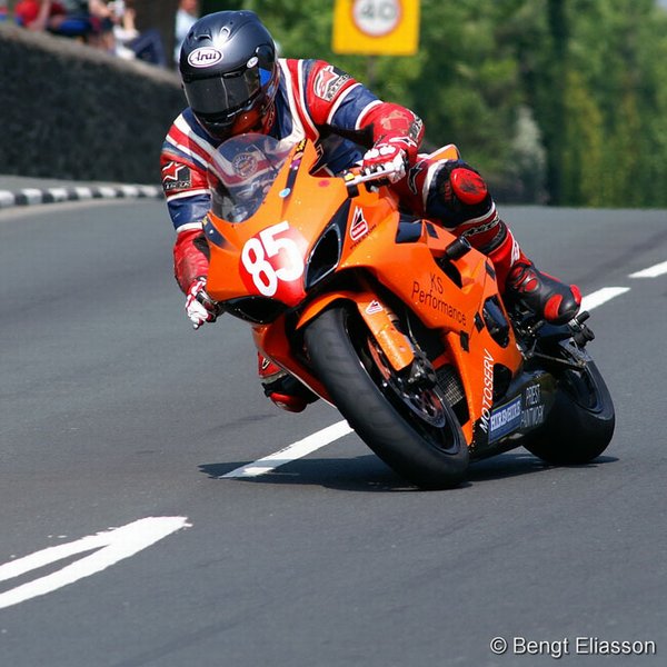 Stephen Harper Signpost Senior TT 2006