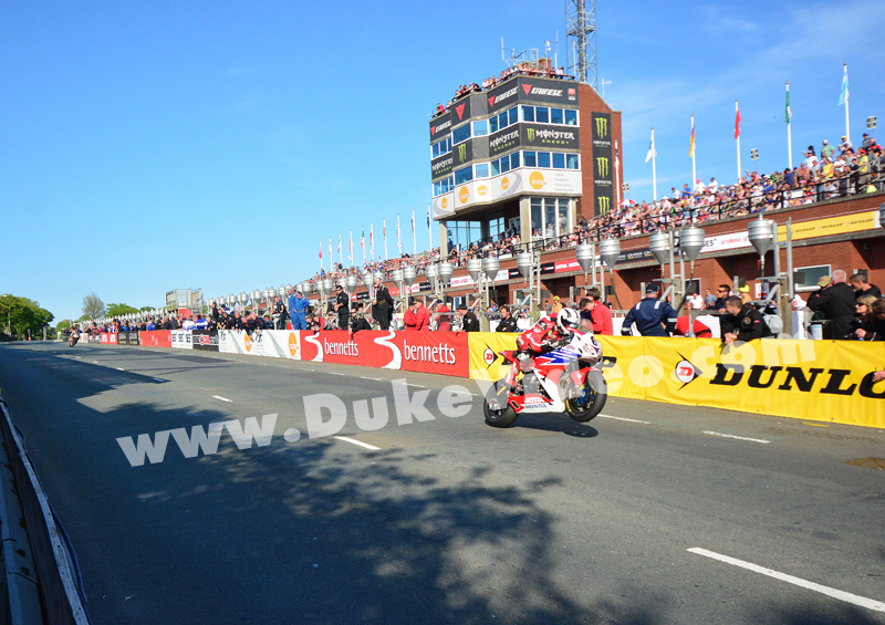 Michael Dunlop Grandstand TT 2013
