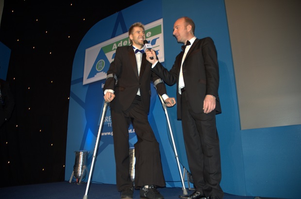 Ian Hutchinson on stage at the Adelaide Racer Awards with Stephen Watson