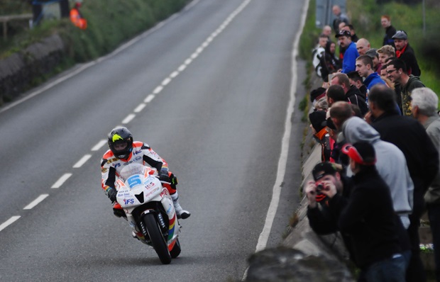 Bruce Anstey in action during Thursday's practice for the 2012 Isle of Man TT fuelled by Monster Energy