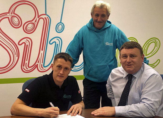 From Left – Dean Harrison, Paul Iddon (Race Team Manager) and Paul Kinsella (Silicone Engineering Managing Director)