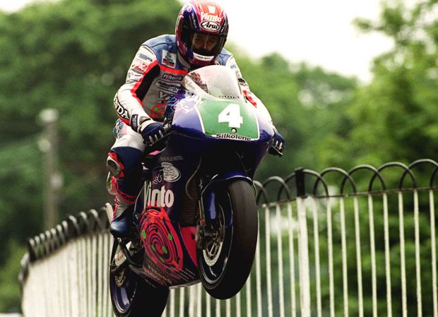 John McGuinness on his way to winning the 1999 250cc TT