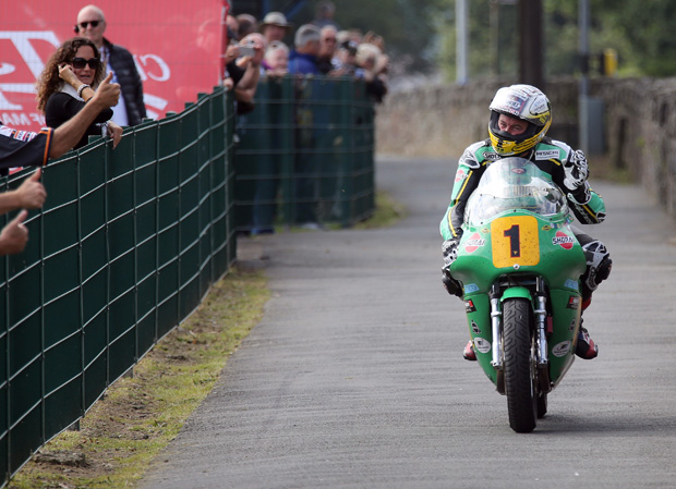 John McGuinness wins the Bennetts Senior Classic TT