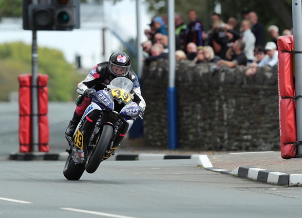 Rhys Hardisty at St Ninian's crossroads during the Senior Manx Grand Prix race. PICTURE BY DAVE KNEEN
