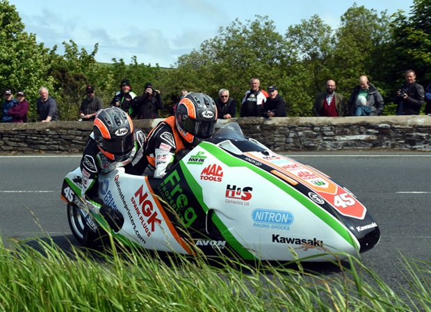 Maria Costello and Julie Canipa at the Gooseneck, 2019 Sidecar TT Race 1. Photo: RP Watkinson