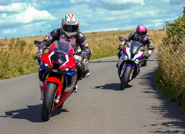 Steve Plater and James Hillier demonstrate the Diamond Races Course