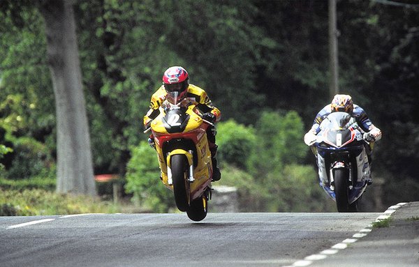 2002 Production 600cc TT - Glen Auldyn