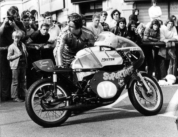 Detailed Noel Edmonds Praises Manx Grand Prix And Classic Tt Capture for Desktop Detailed Noel Edmonds Praises Manx Grand Prix And Classic Tt Capture for Desktop