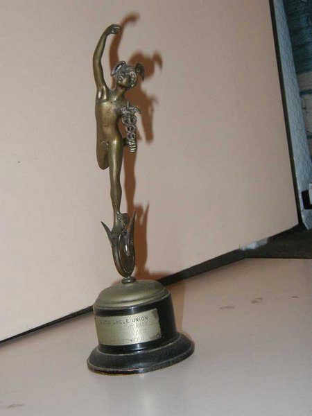 Bens Replica for Third Place  in the 1947 Lightweight TT