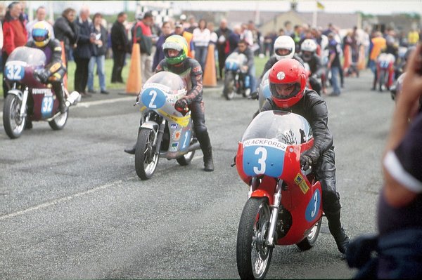 Ready for the Off - Pre-TT Classic Races - Billown 2005