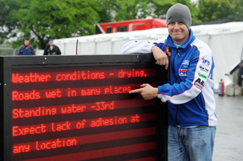Most solo competitors decided to give Tuesday's practice session a miss