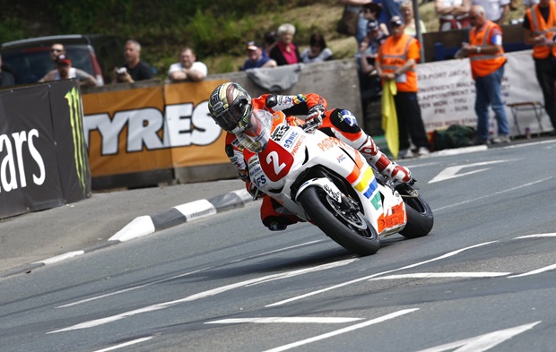 John McGuinness at Quarterbridge (Mark 'Wally' Walters)