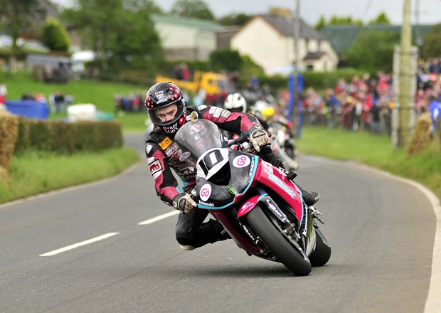 Conor Cummins in action at Dundrod (Simon Patterson)