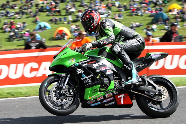Conor Cummins in action at Cadwell Park (Glynne Lewis)