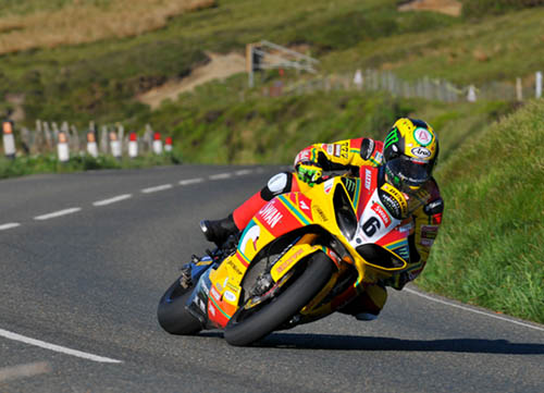 Ian Hutchinson in action at the 2012 Isle of Man TT fuelled by Monster Energy (Tony Goldsmith)