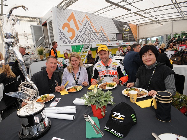Isle of Man TT winner Bruce Anstey enjoys lunch with VIP at guests
