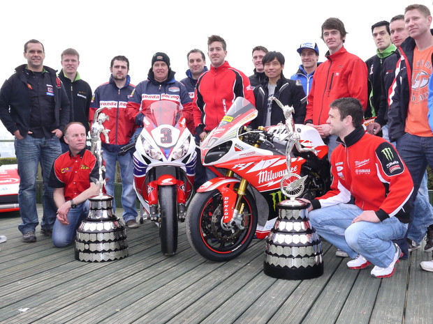 Stars of the 2013 Isle of Man TT fuelled by Monster Energy (Philip Thomson)