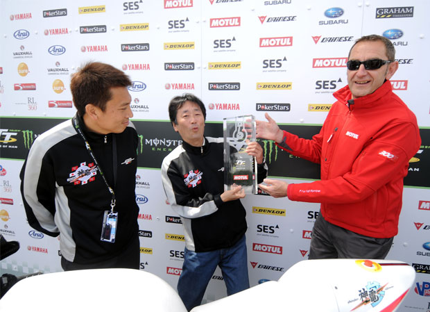 Mugen receives Motul Team Award