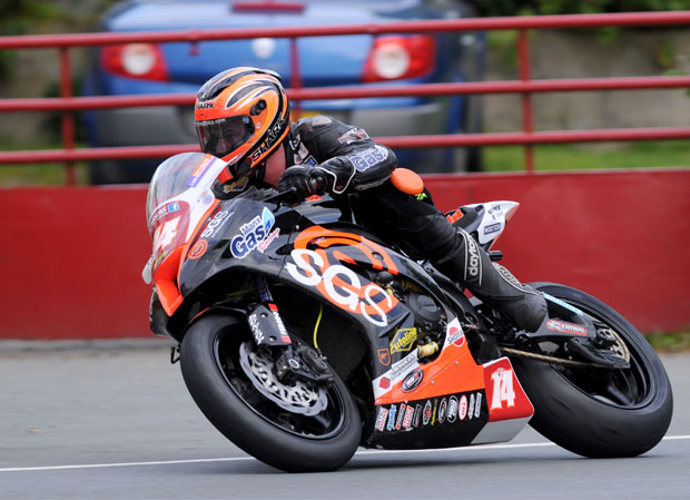 Ryan Farquhar at Ballacraine, TT 2015