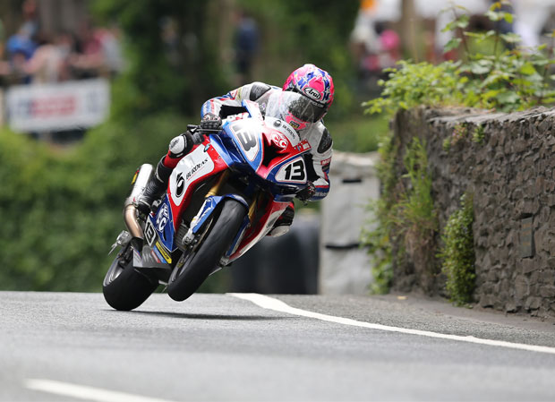 Lee Johnston stays with East Coast Racing for 2016 - iomtt.com: The ...
