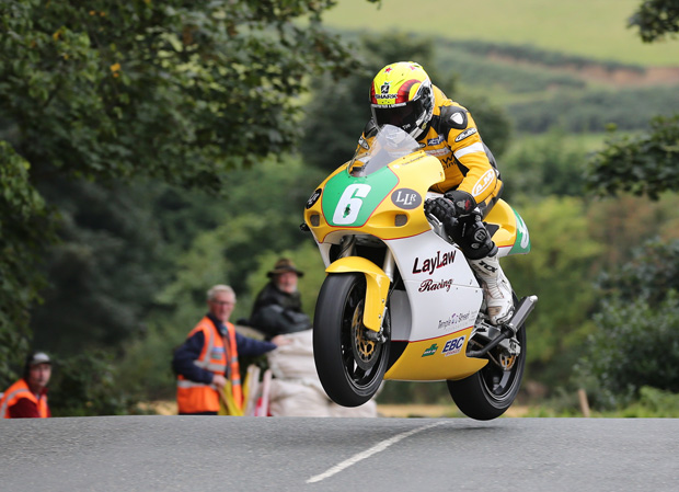 Ian Lougher tackles Ballaugh Bridge