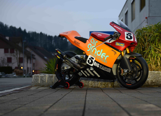 Ian Lougher will come out of semi-retirement to race the Suter MMX 500 two-stroke at TT 2016
