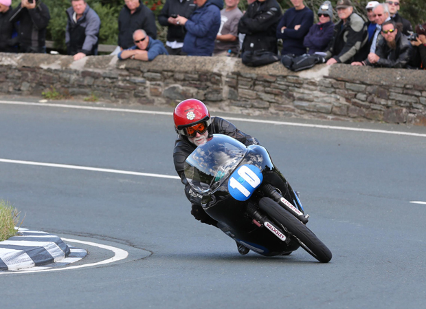 Bill Swallow in action at the Classic TT on a Walmsley Racing 350cc machine