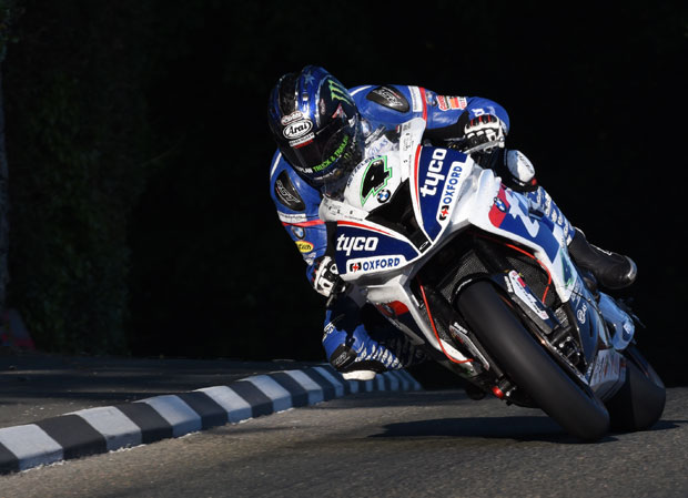 Ian Hutchinson at Greeba. Photo credit Dave Kneale/Dukevideo.com