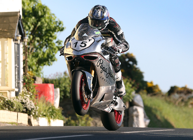 Davo Johnson on the 2016 Norton SG5 at Rhencullen