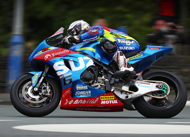 Michael Dunlop Please Credit Bennetts Suzuki