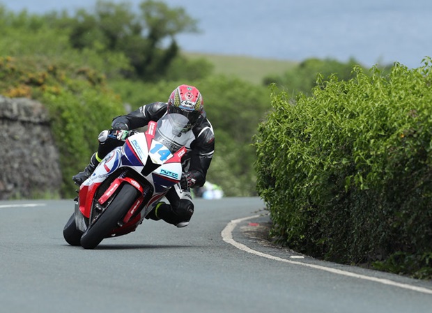 Dan Kneen at Waterworks in the 2017 Isle of Man TT Races