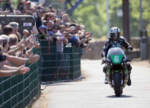 Michael Dunlop wins the Bennetts Lightweight TT Race, his 18th TT victory. Photo Stephen Davison / Pacemaker Press Intl