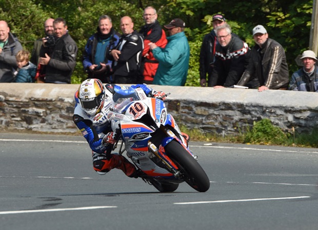 Peter Hickman at the Gooseneck. Photo RP Watkinson